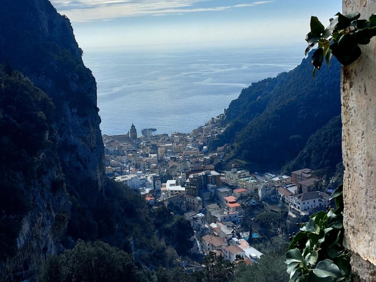 Vittoria House Centro Storico Villa Amalfi Buitenkant foto